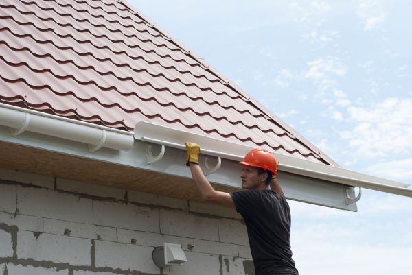 Rain Gutter Repair in Port Angeles