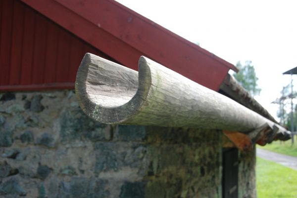 Wooden Gutter Repair in Port Angeles