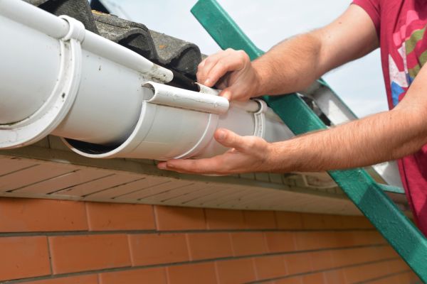 Cost of Large Gutter Repair in Port Angeles