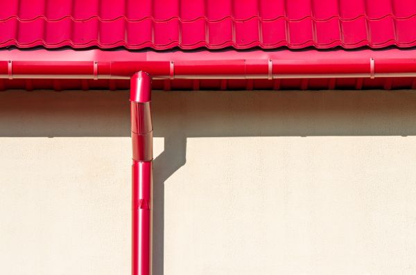 Cost of Downspout Reattachment in Port Angeles